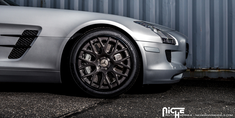 Car | Mercedes-Benz AMG SLS on Niche Forged Circuit Wheels | California