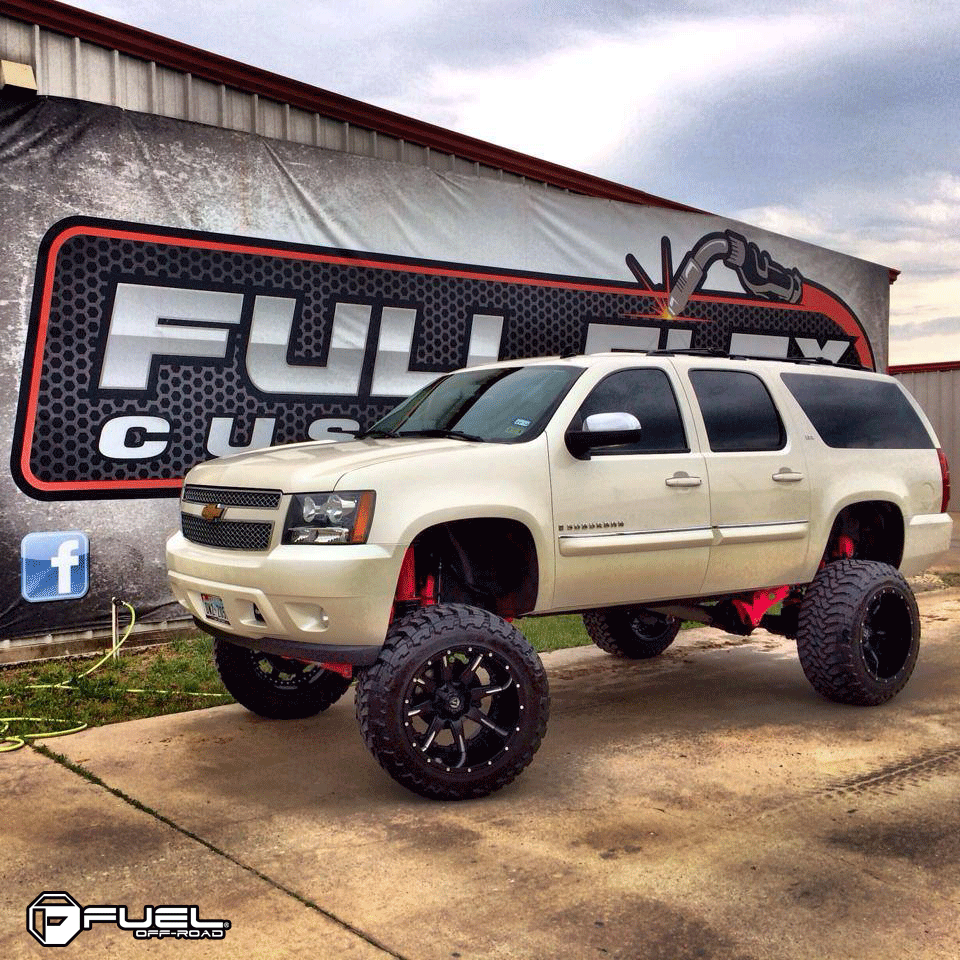 Car Chevrolet Suburban on Fuel 1Piece Krank D517 Wheels
