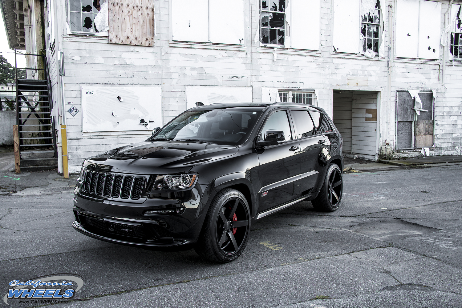 Car | Jeep Cherokee on Vossen CV3 Wheels | California Wheels