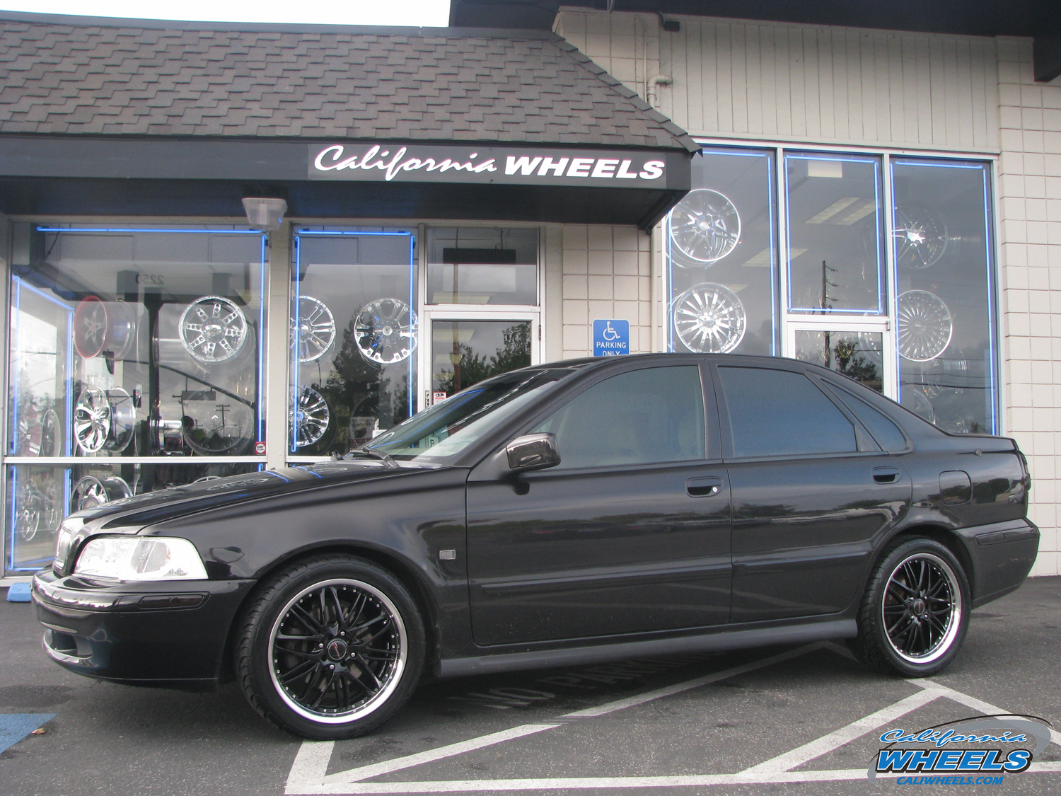 Car Volvo S40 on Wheels California Wheels
